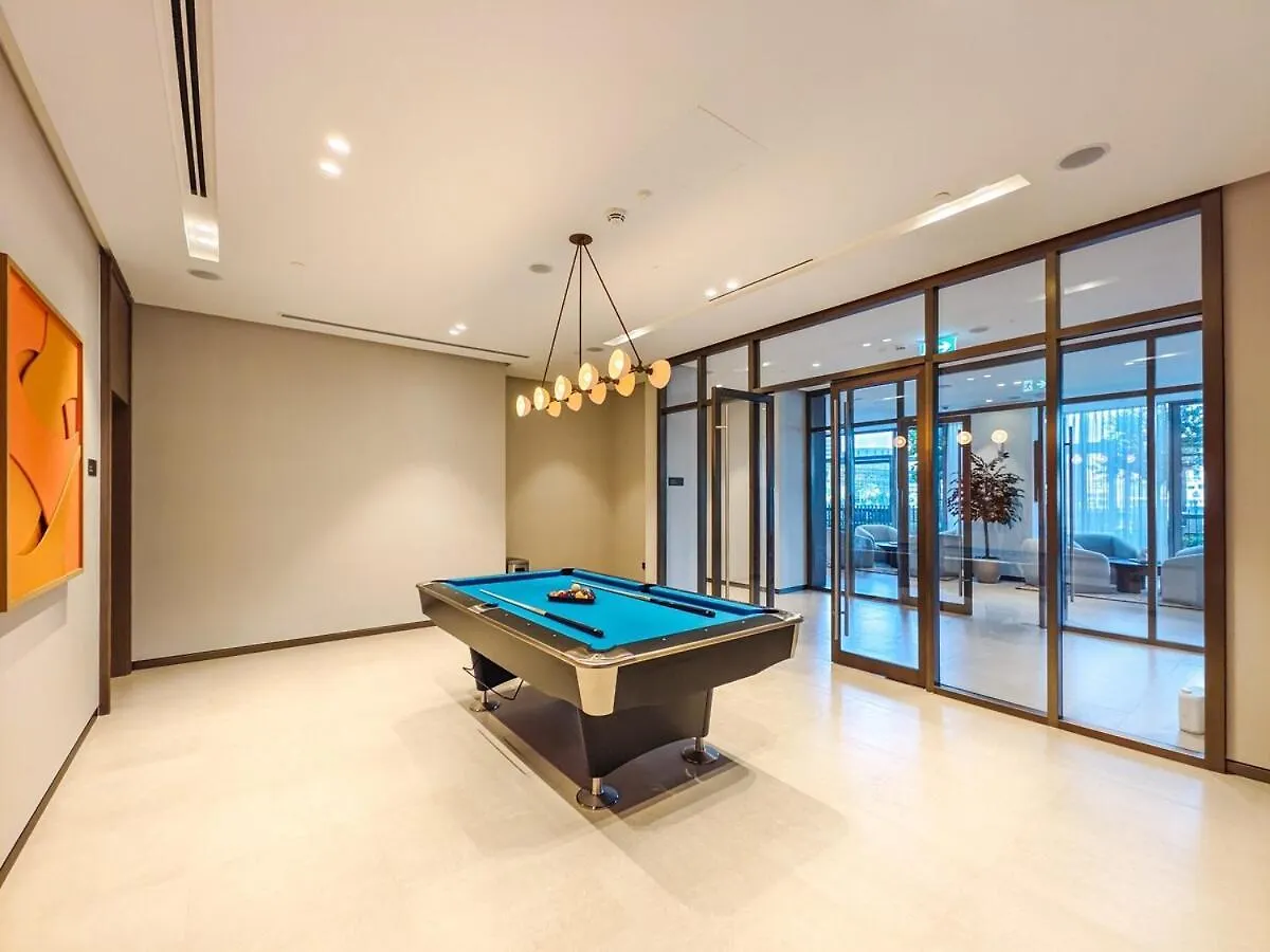 Luxurious 1Br Grande Signature Residence Dubaï