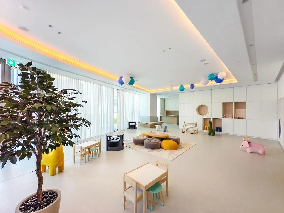 Luxurious 1Br Grande Signature Residence Dubaï Appartement