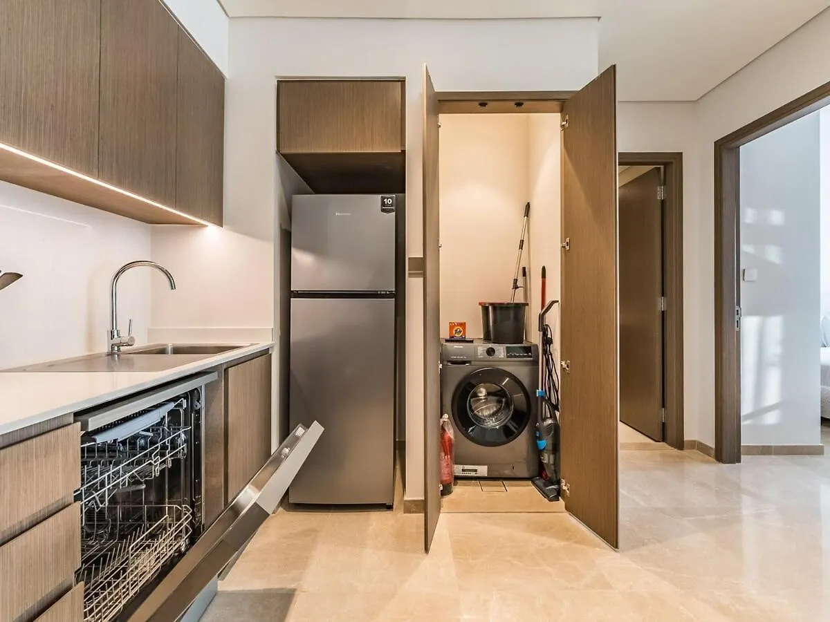 Luxurious 1Br Grande Signature Residence Dubaï Appartement