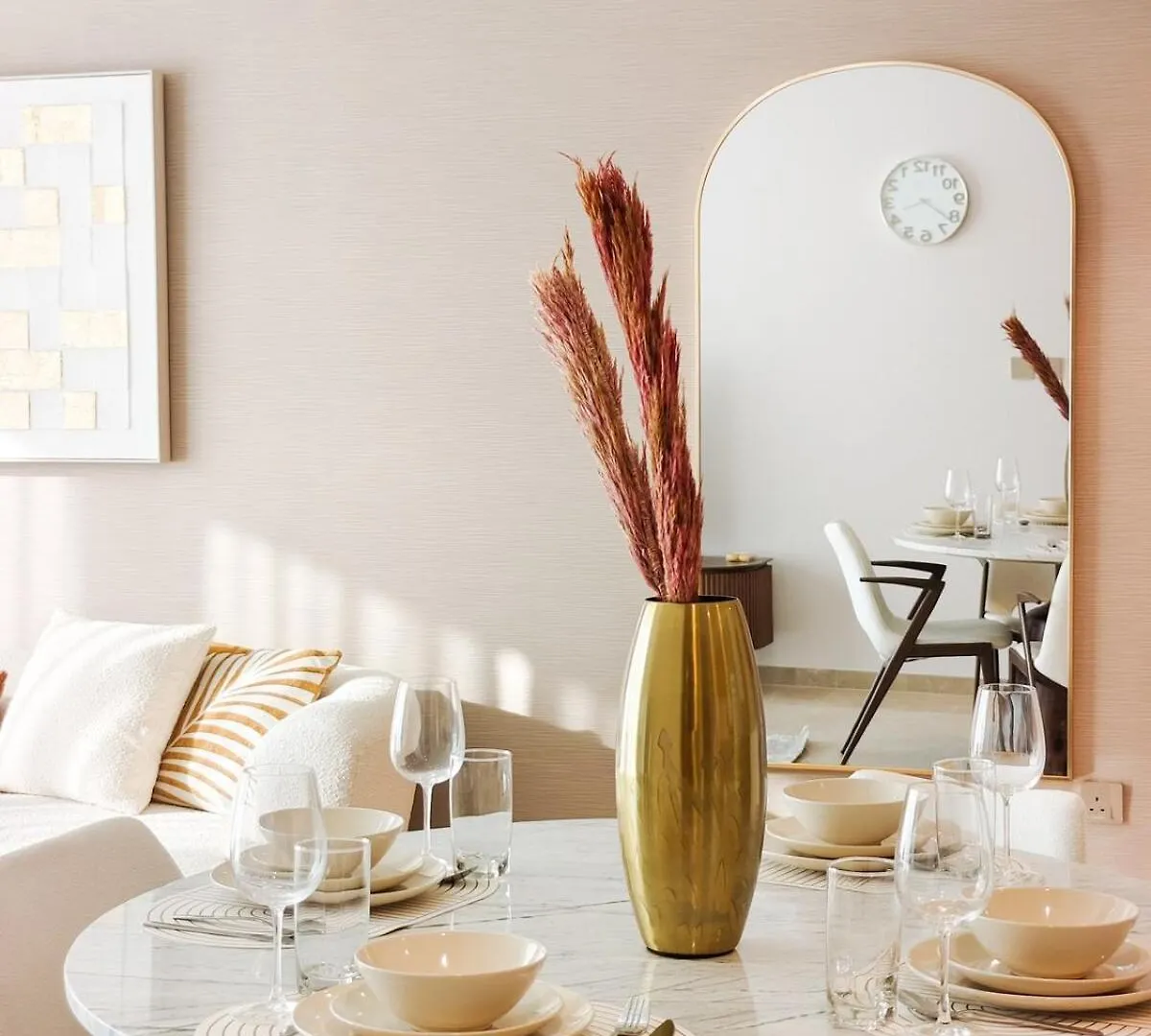 Luxurious 1Br Grande Signature Residence Dubaï
