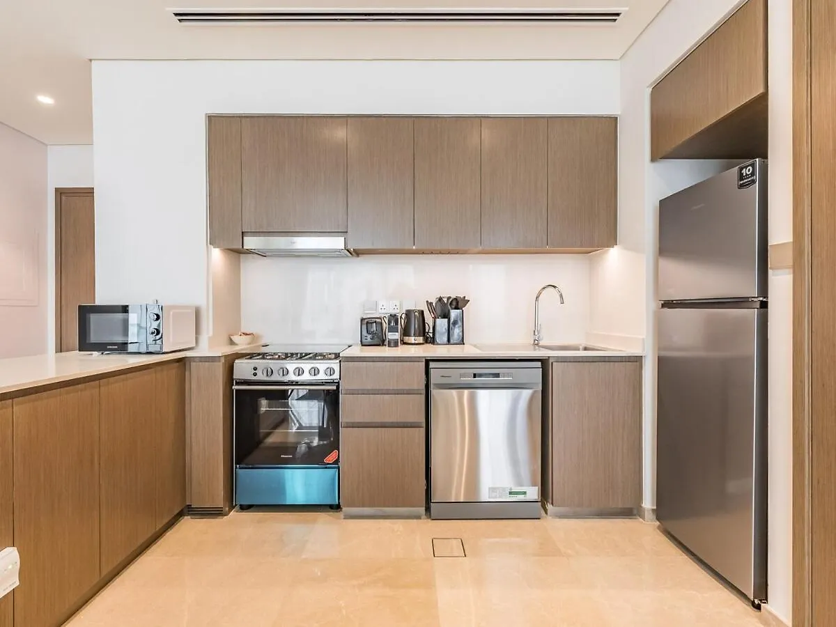 Luxurious 1Br Grande Signature Residence Dubai 0*,  United Arab Emirates