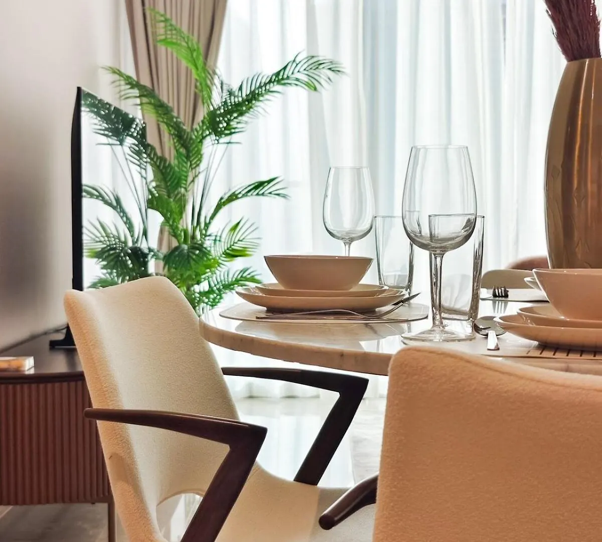 Apartment Luxurious 1Br Grande Signature Residence Dubai