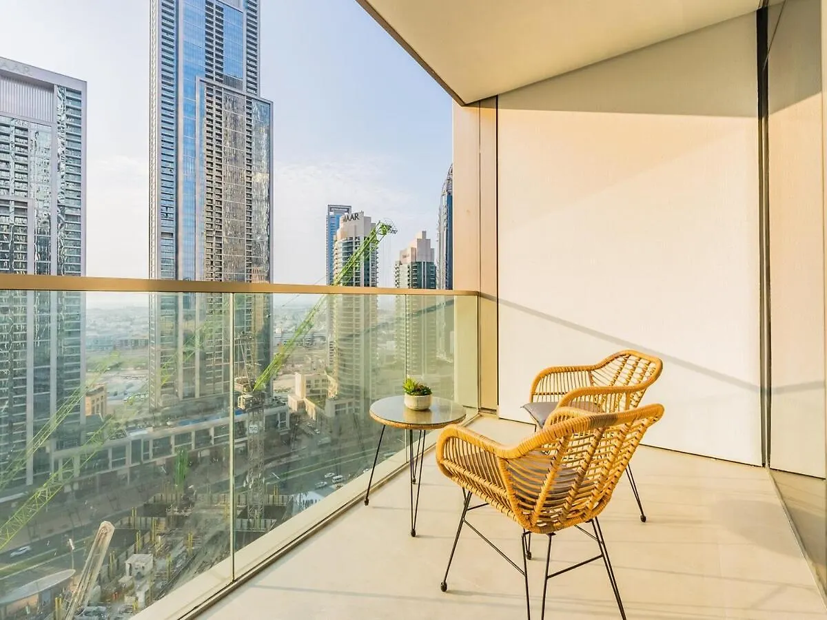 Luxurious 1Br Grande Signature Residence Dubai Apartment