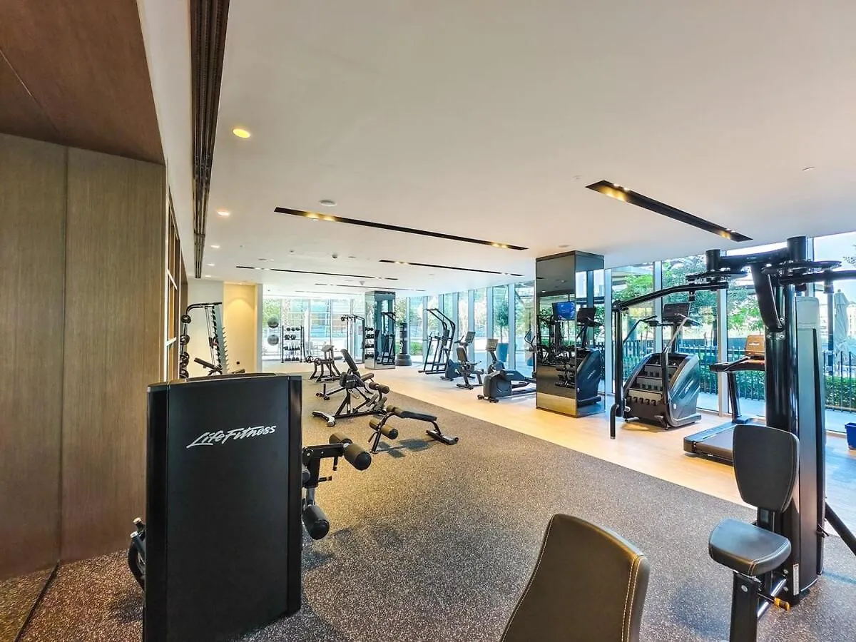 Apartment Luxurious 1Br Grande Signature Residence Dubai